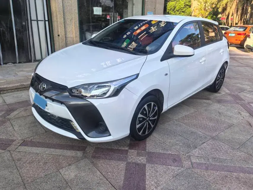 2019 Toyota Yaris L 1.5L 110HP L4 CVT