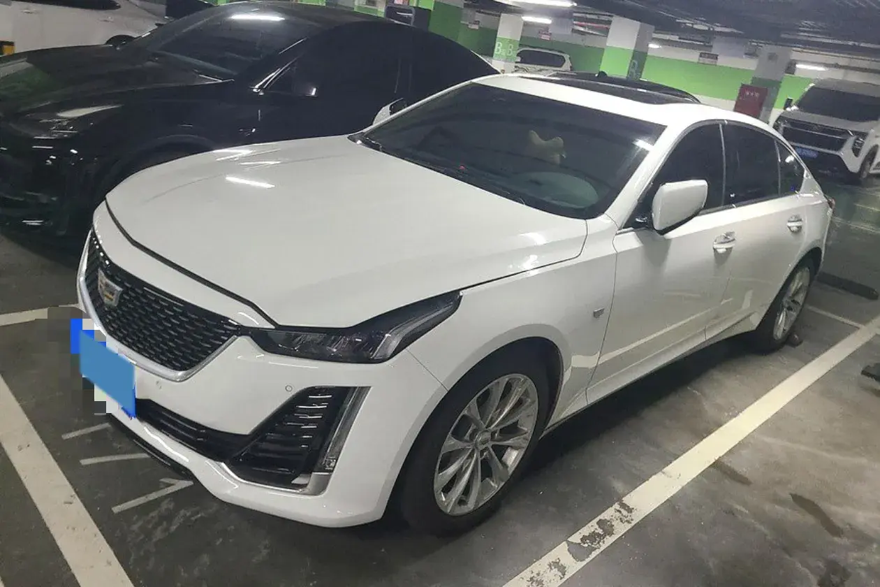 2021 Cadillac CT5 2.0T 237HP L4 10AT