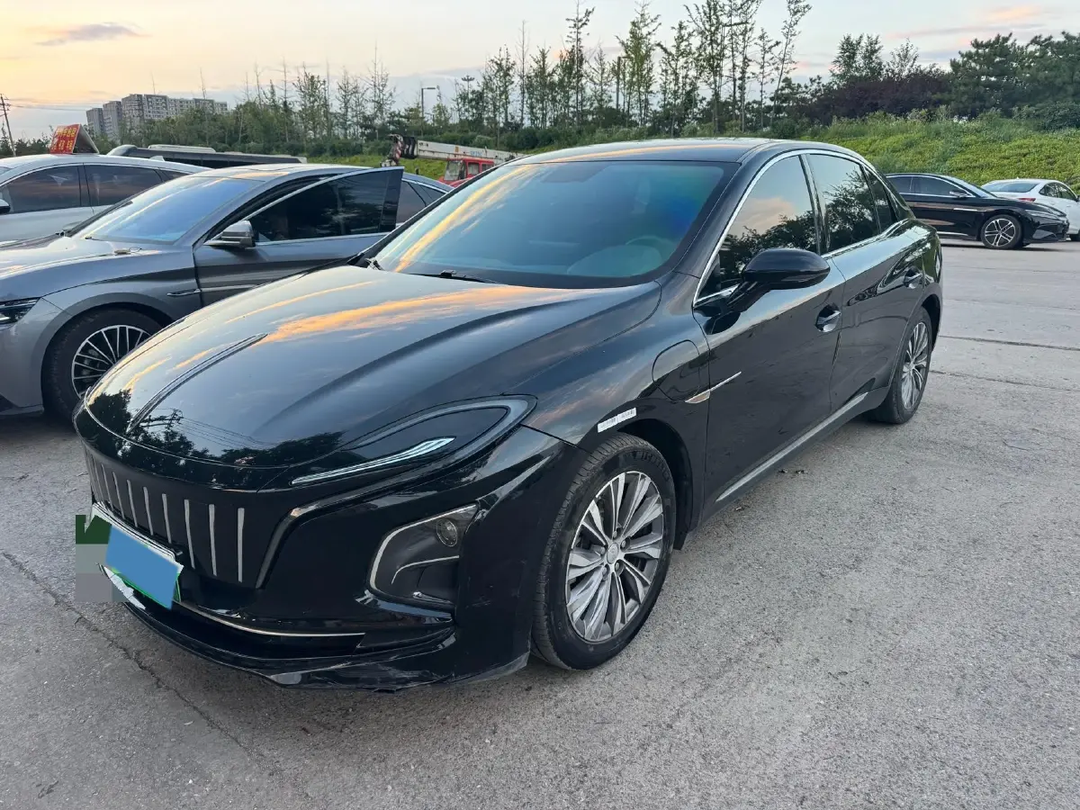 2021 HongQi E-QM5 BEV 54KWH