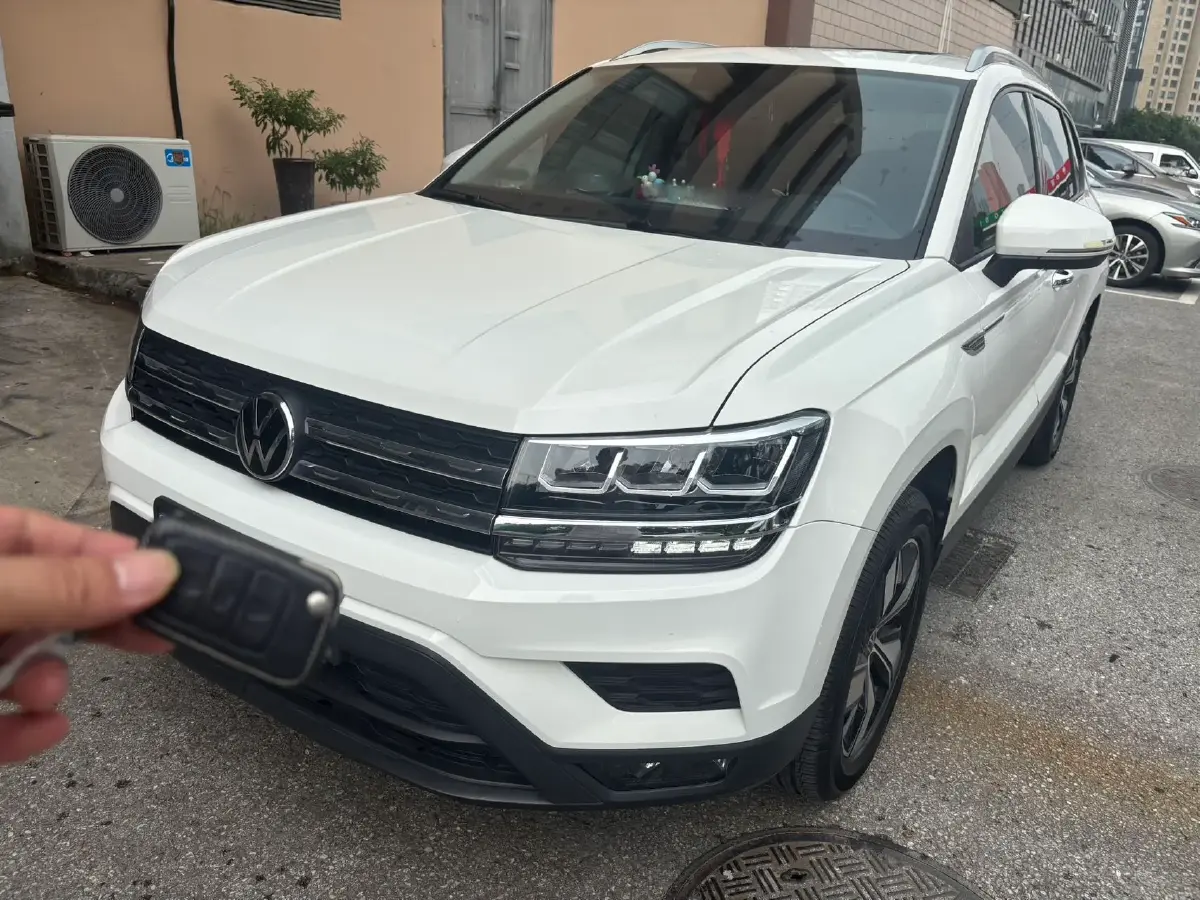 2021 Volkswagen Tharu 1.4T 150HP L4 7DCT