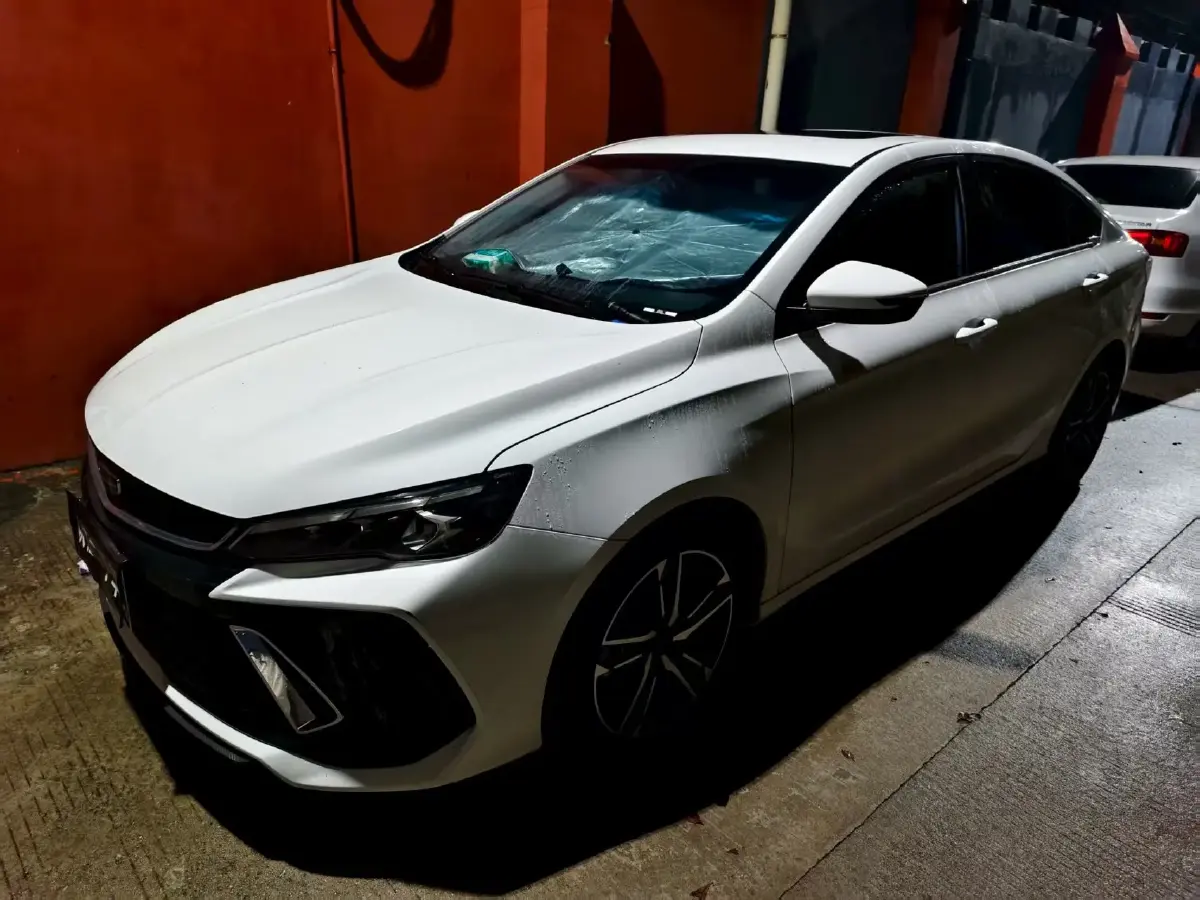 2022 Geely Binray 1.5T 181HP L4 7DCT