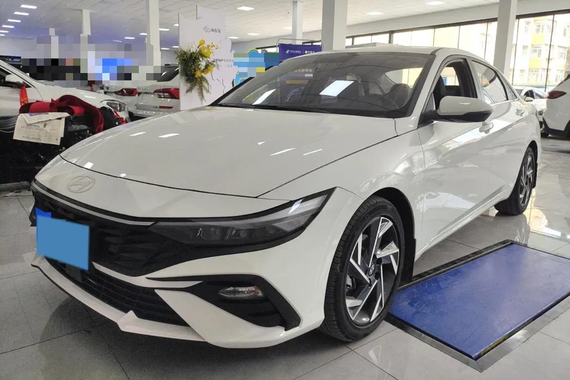2023 Hyundai Elantra 1.5L 115HP L4 CVT,autocango,china used car exporter,china ev exporter,chinese used car exporter,chinese used ev exporter