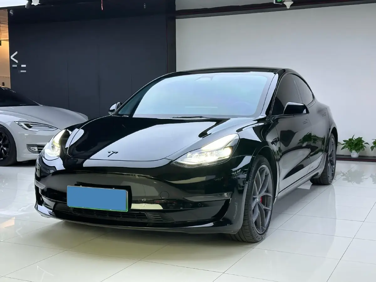 2022 Tesla Model 3 BEV 78.4KWH