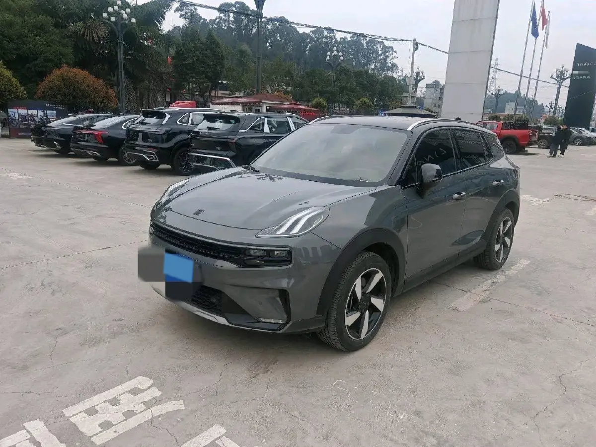 2020 LYNK&CO 06 EM-P 1.5T 177HP L3 7DCT PHEV 11.3KWH