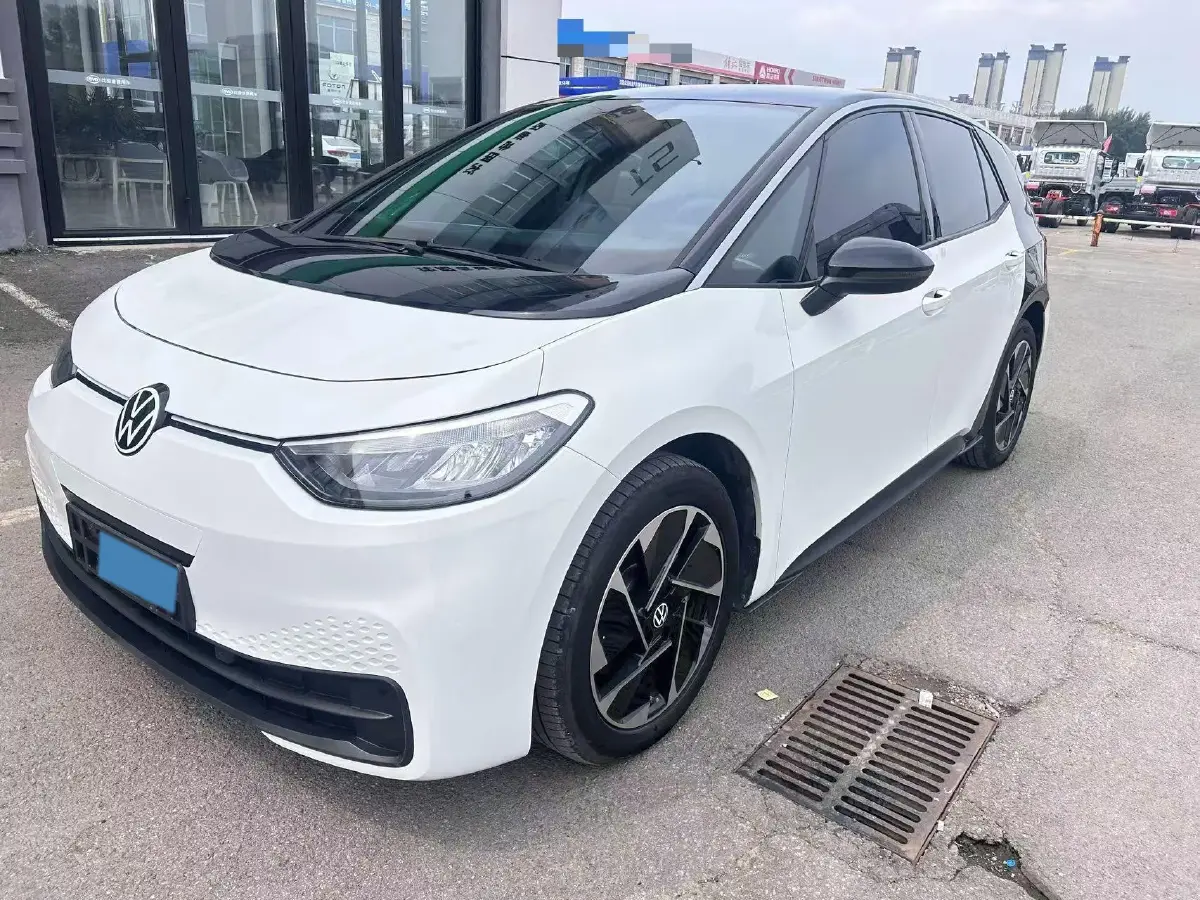 2025 Volkswagen ID.3 BEV 52.8KWH