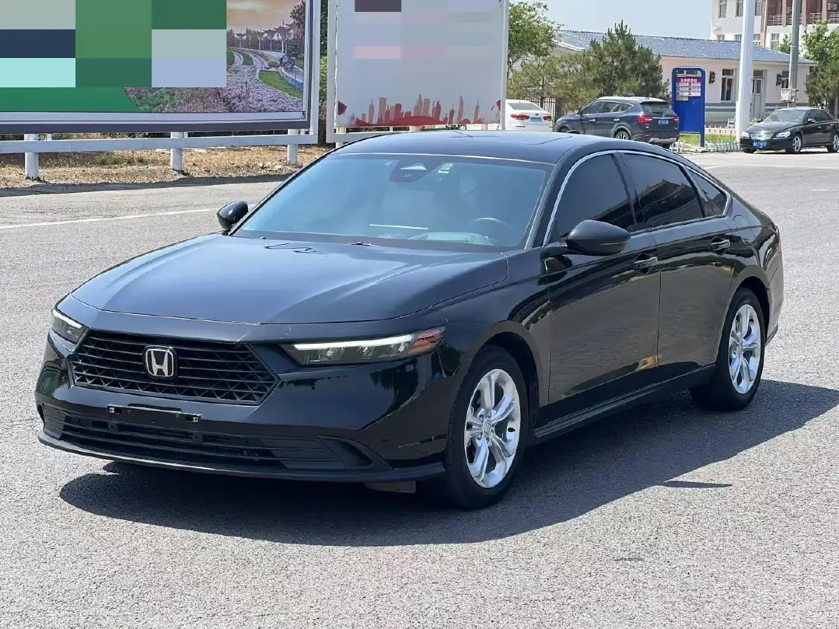 2023 Honda Accord 1.5T 192HP L4 CVT