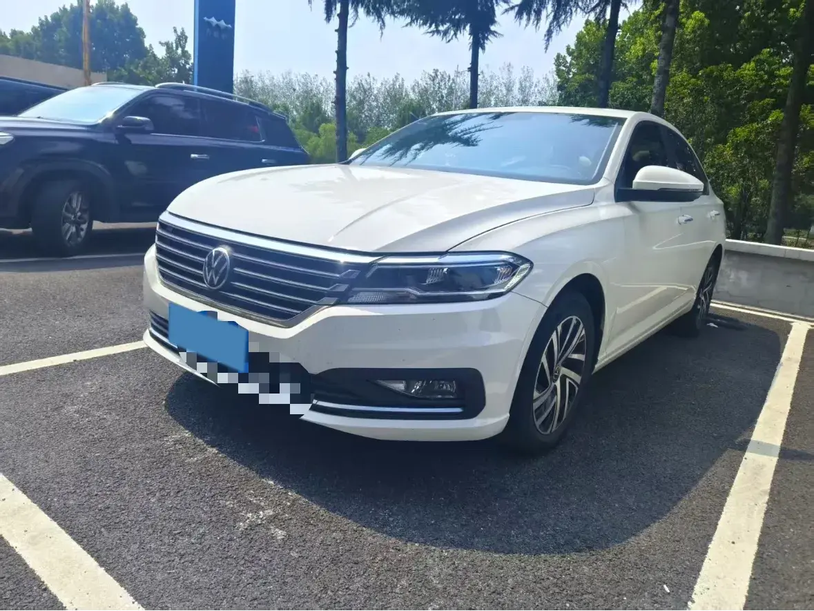 2022 Volkswagen Lavida 1.5L 113HP L4 6AT