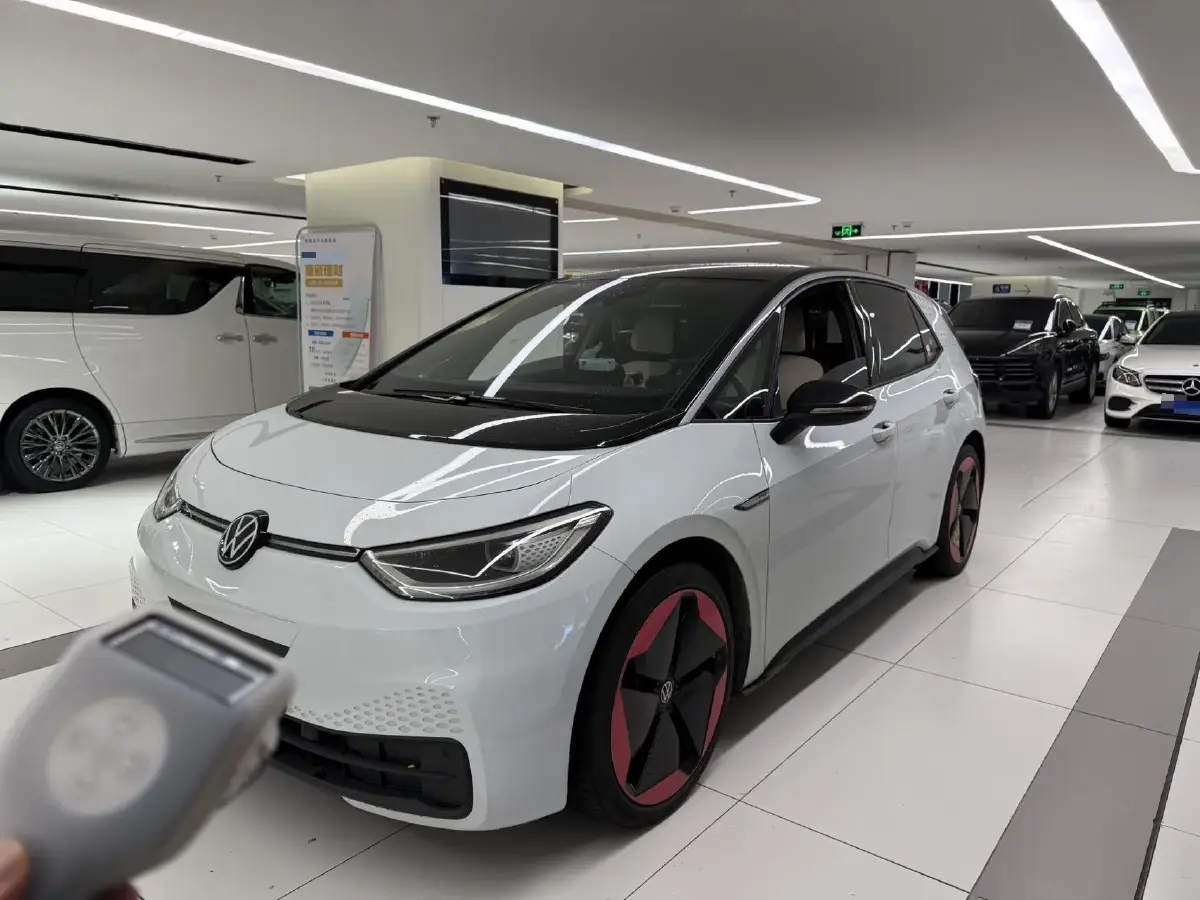 2022 Volkswagen ID.3 BEV 57.3KWH