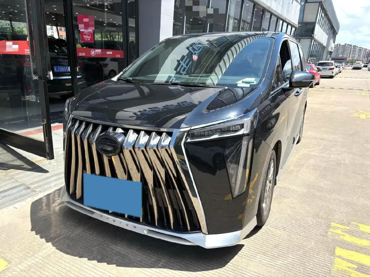 2023 GAC Trumpchi M8 2.0T 252HP L4 8AT