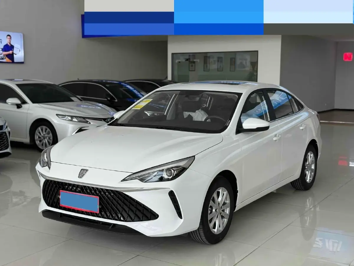 2023 Roewe i5 1.5L 129HP L4 CVT