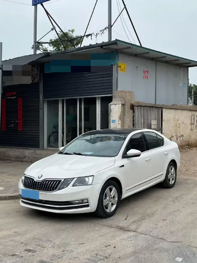 2018 Skoda Octavia 1.6L 110HP L4 6AT