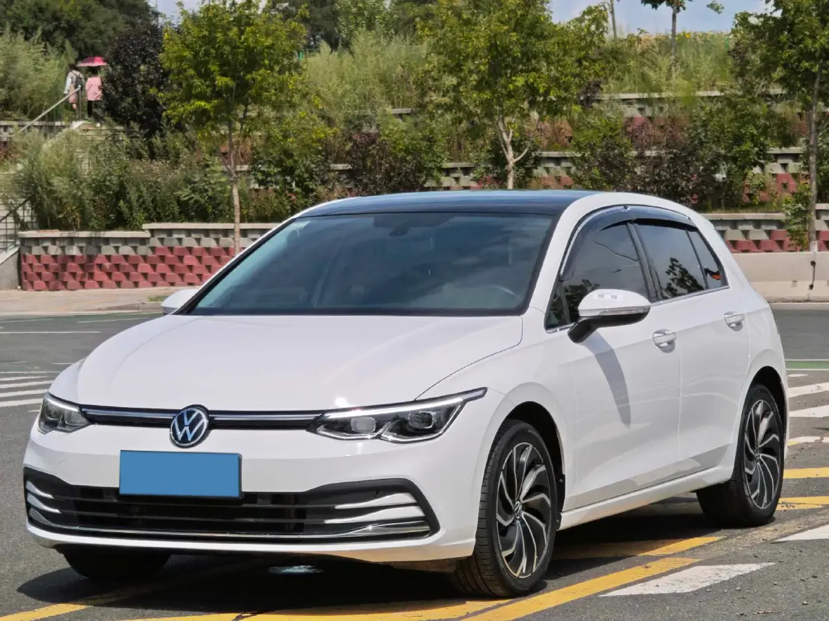 2021 Volkswagen Golf 1.4T 150HP L4 7DCT