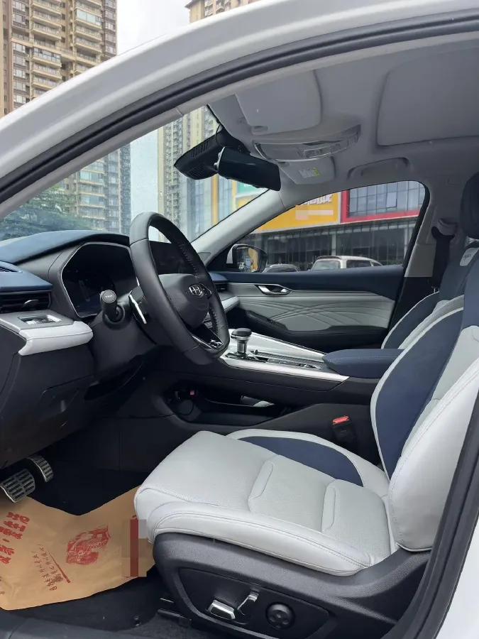 2020 Geely Okavango 1.8T 184HP L4 7DCT,autocango,china used car exporter,china ev exporter,chinese used car exporter,chinese used ev exporter