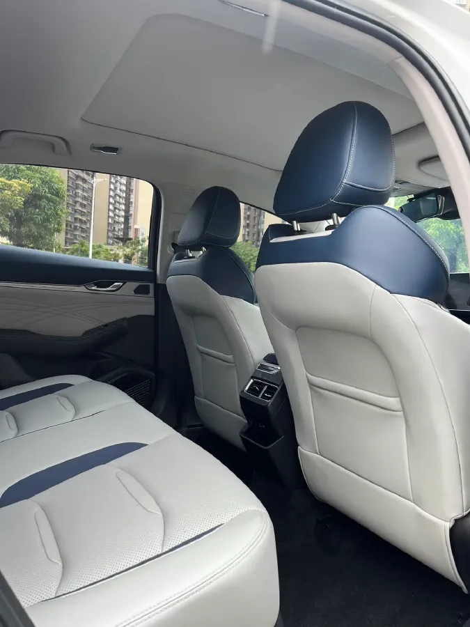 2020 Geely Okavango 1.8T 184HP L4 7DCT,autocango,china used car exporter,china ev exporter,chinese used car exporter,chinese used ev exporter