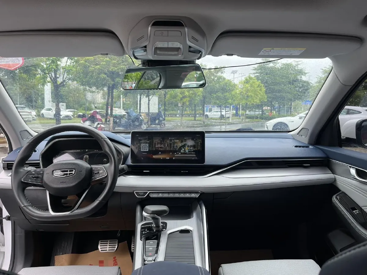 2020 Geely Okavango 1.8T 184HP L4 7DCT,autocango,china used car exporter,china ev exporter,chinese used car exporter,chinese used ev exporter