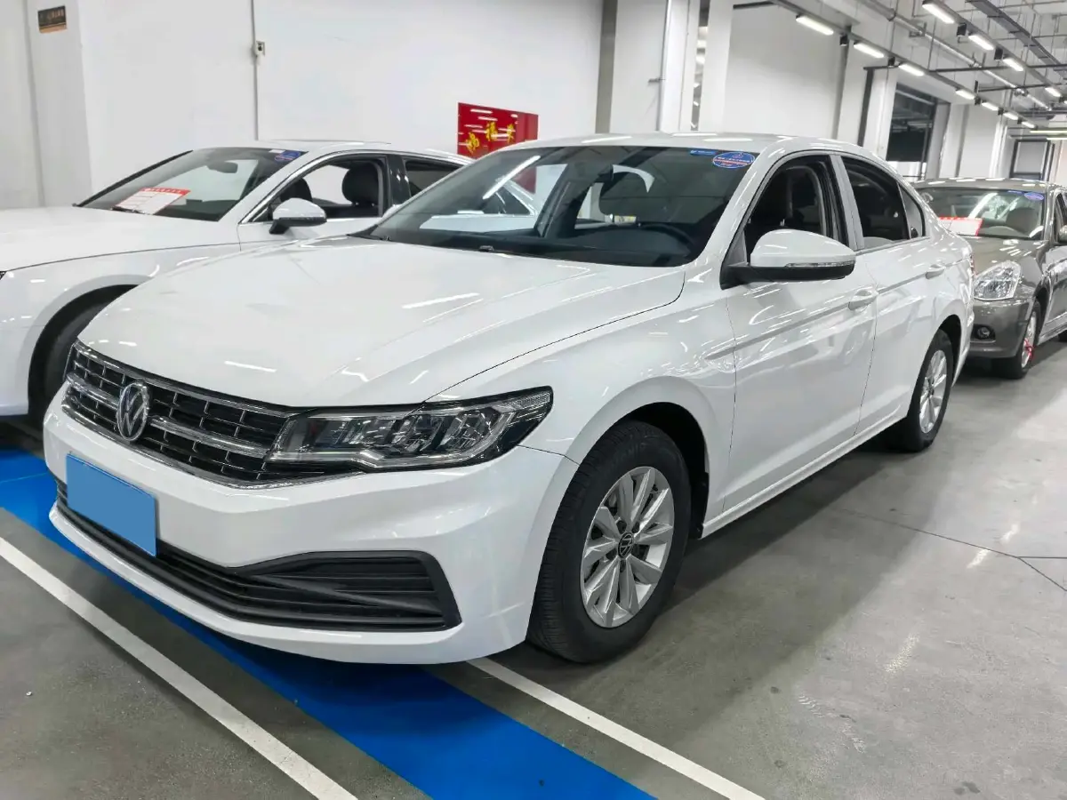 2021 Volkswagen Bora 1.5L 113HP L4 5MT