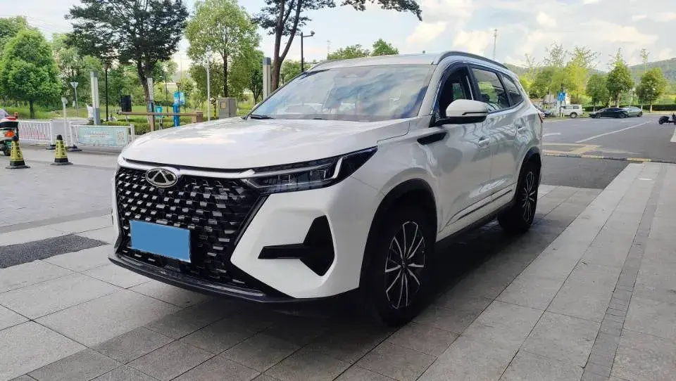 2025 Chery Tiggo 8 Plus 1.6T 197HP L4 7DCT