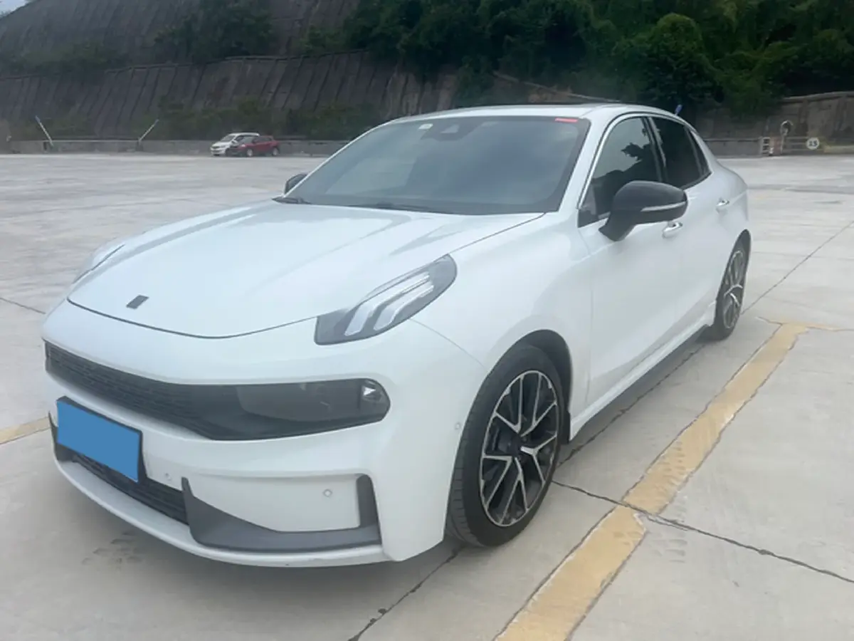 2018 LYNK&CO 03 1.5T 180HP L3 7DCT