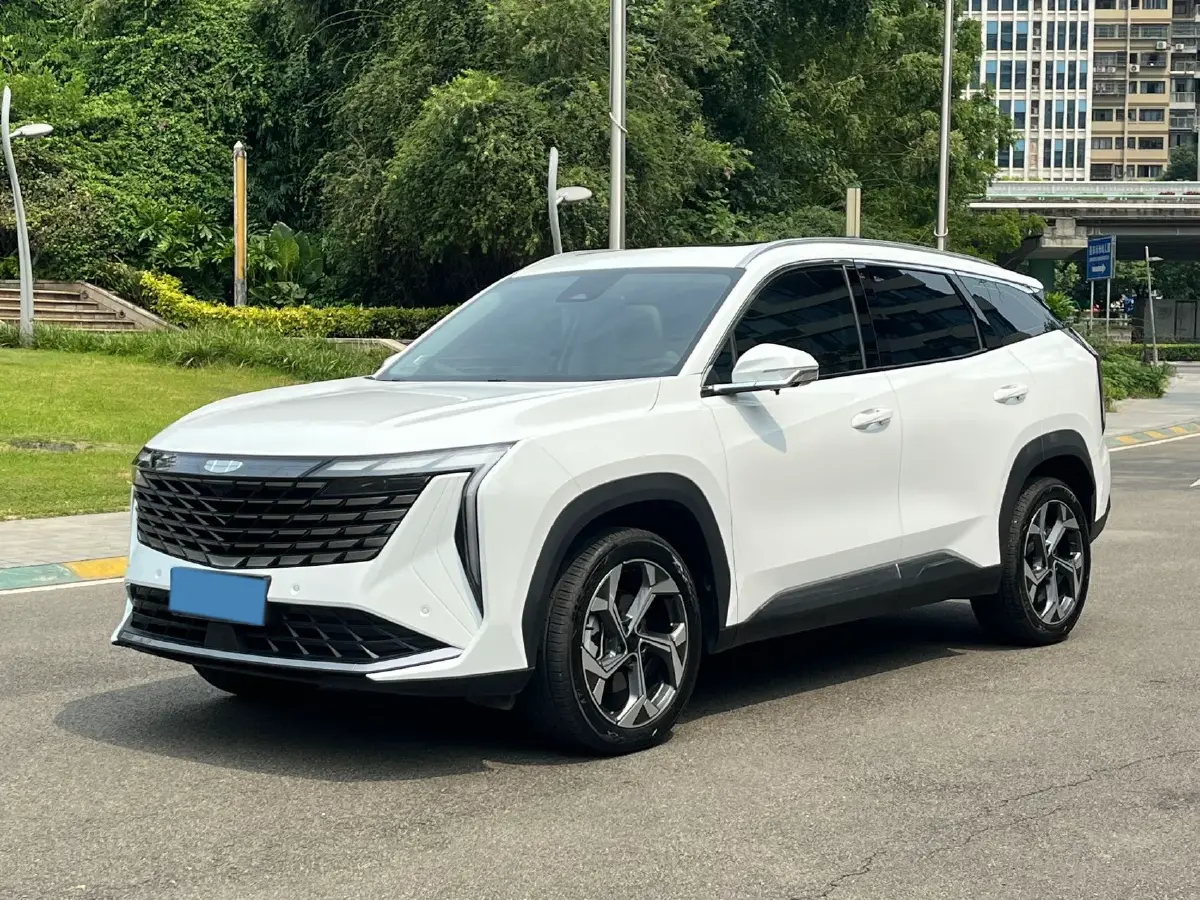 2023 Geely StarRay 1.5T 181HP L4 7DCT