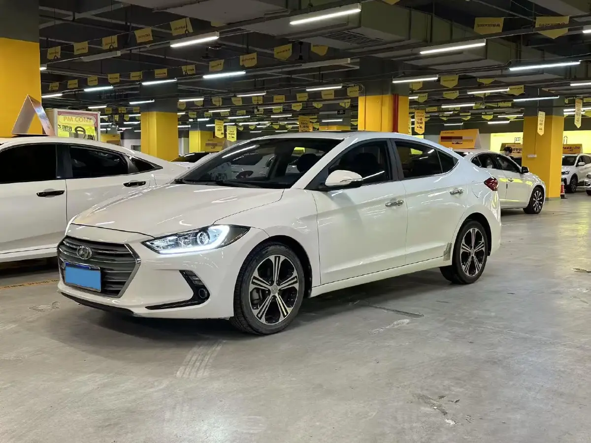 2018 Hyundai Elantra 1.4T 130HP L4 7DCT