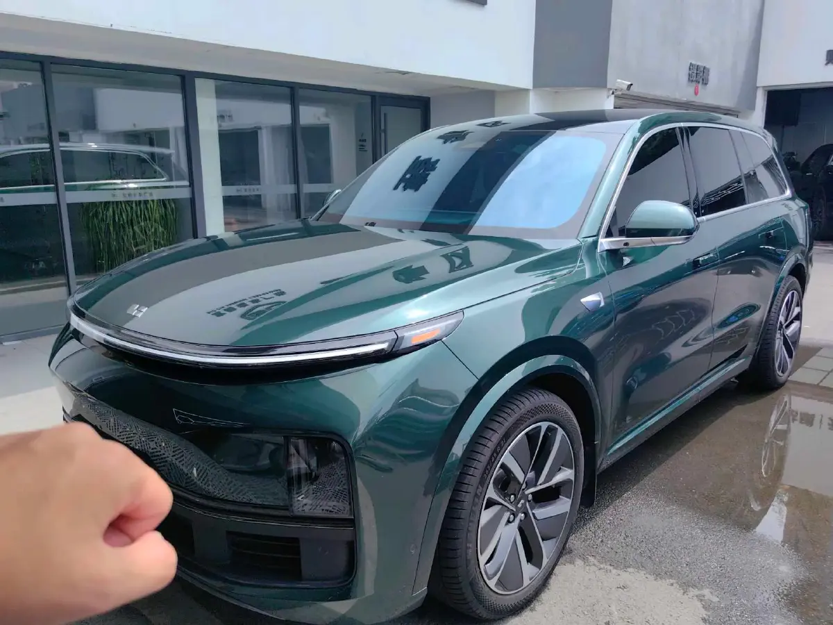 2023 Li L9 Range Extended 154HP REEV 42.6KWH