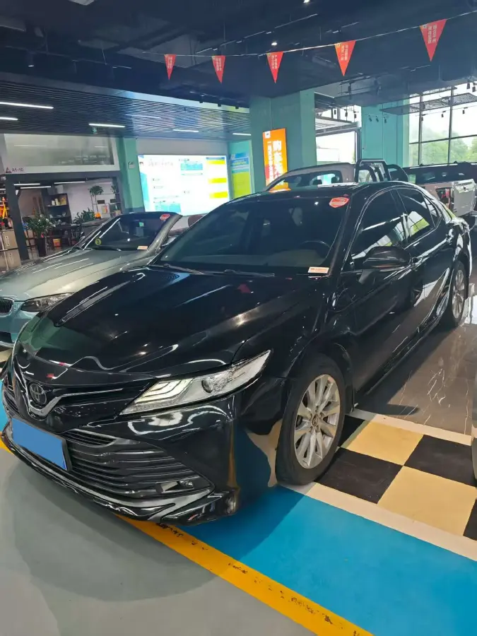 2019 Toyota Camry 2.0L 178HP L4 CVT