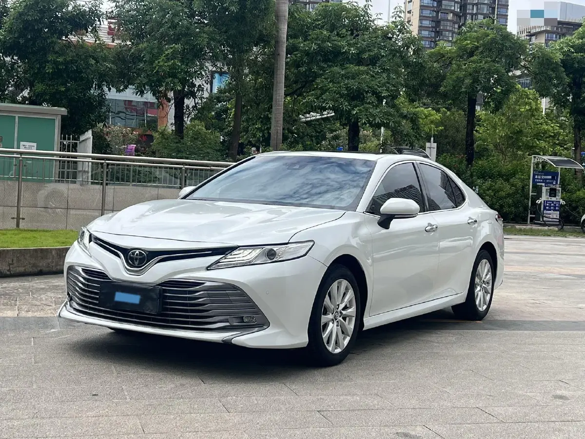 2019 Toyota Camry 2.0L 178HP L4 CVT