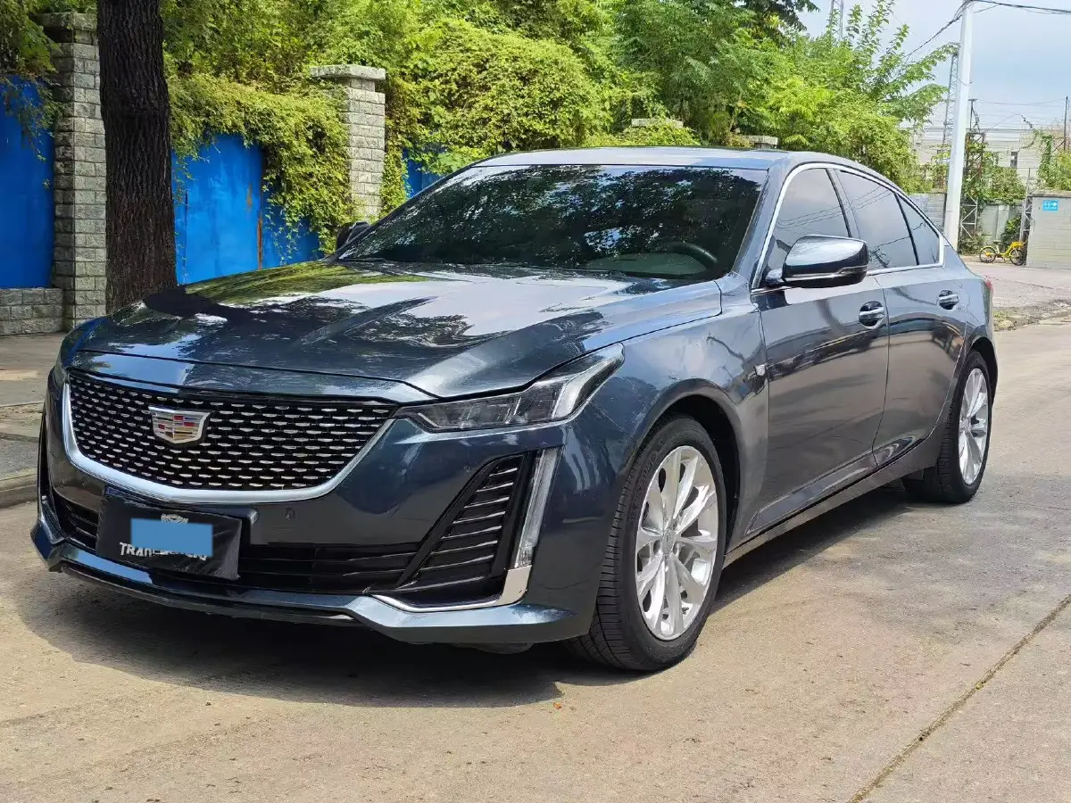 2021 Cadillac CT5 2.0T 237HP L4 10AT