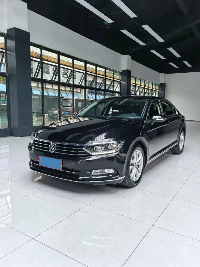 2019 Volkswagen Magotan 2.0T 186HP L4 7DCT