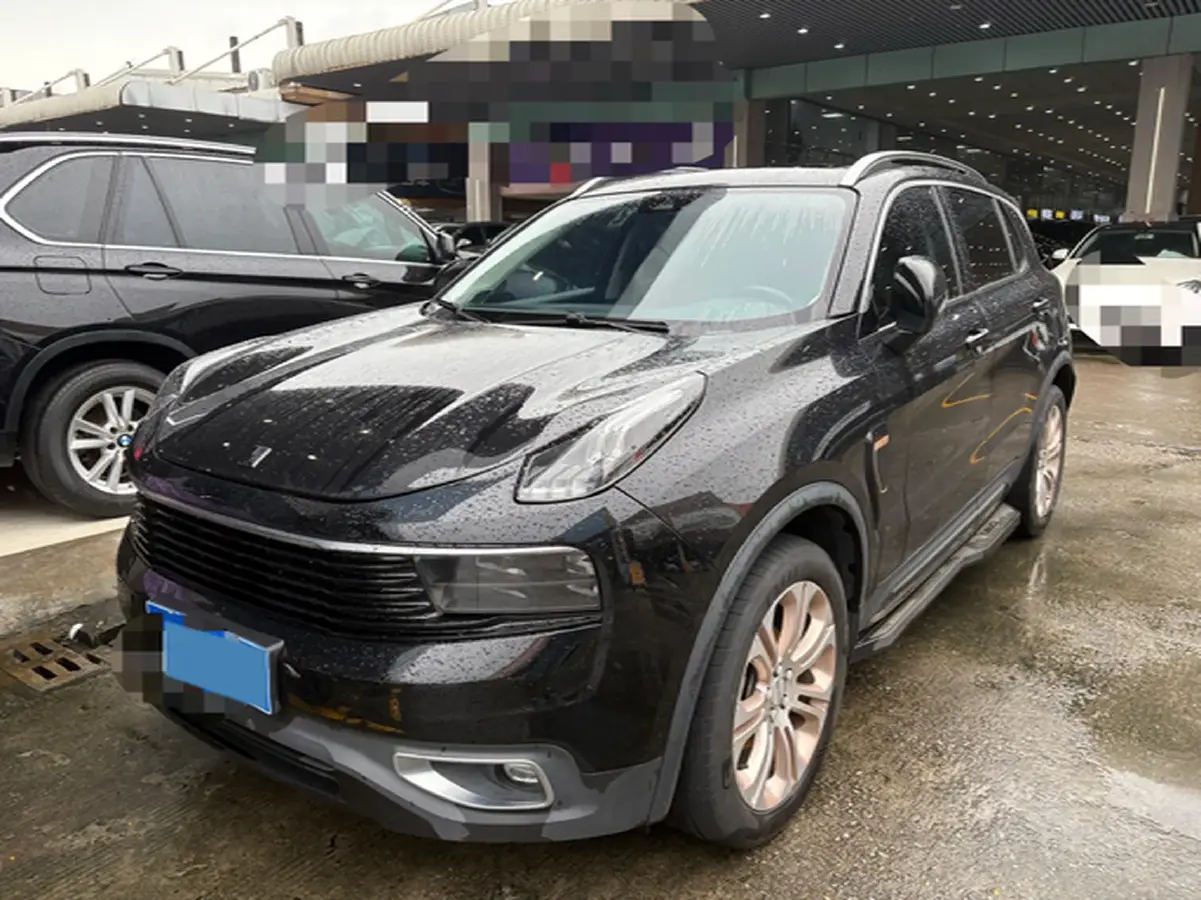 2018 LYNK&CO 01 2.0T 190HP L4 6AT