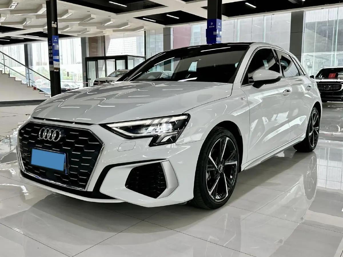 2022 Audi A3 1.4T 150HP L4 7DCT