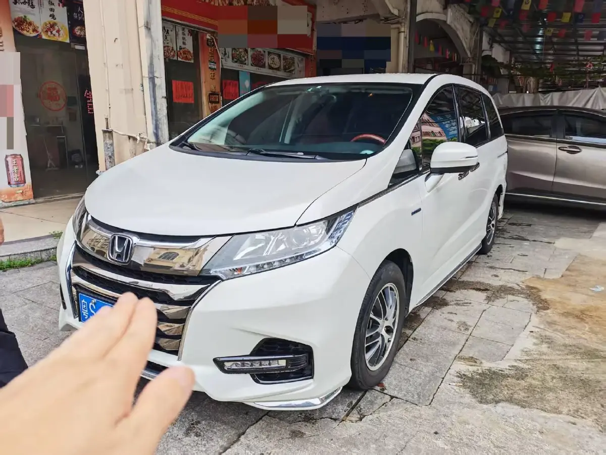 2021 Honda Odyssey 2.0L 146HP L4 E-CVT Hybrid