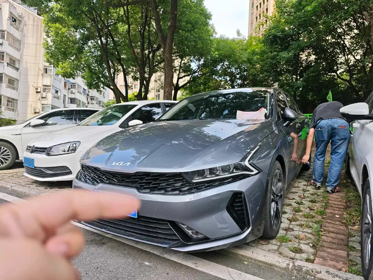 2021 Kia K5 1.5T 170HP L4 7DCT