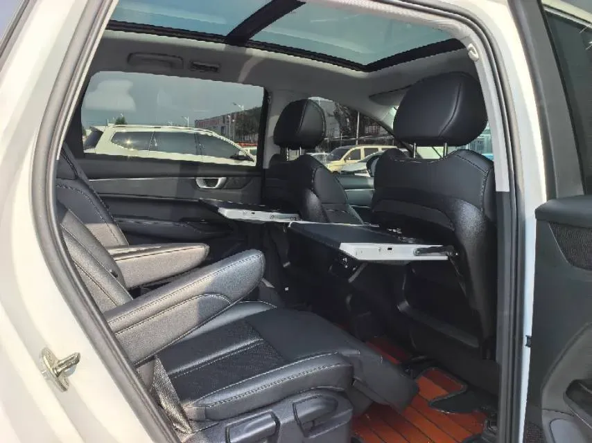 2022 WuLing KaiJie 1.5T 147HP L4 CVT,autocango,china used car exporter,china ev exporter,chinese used car exporter,chinese used ev exporter