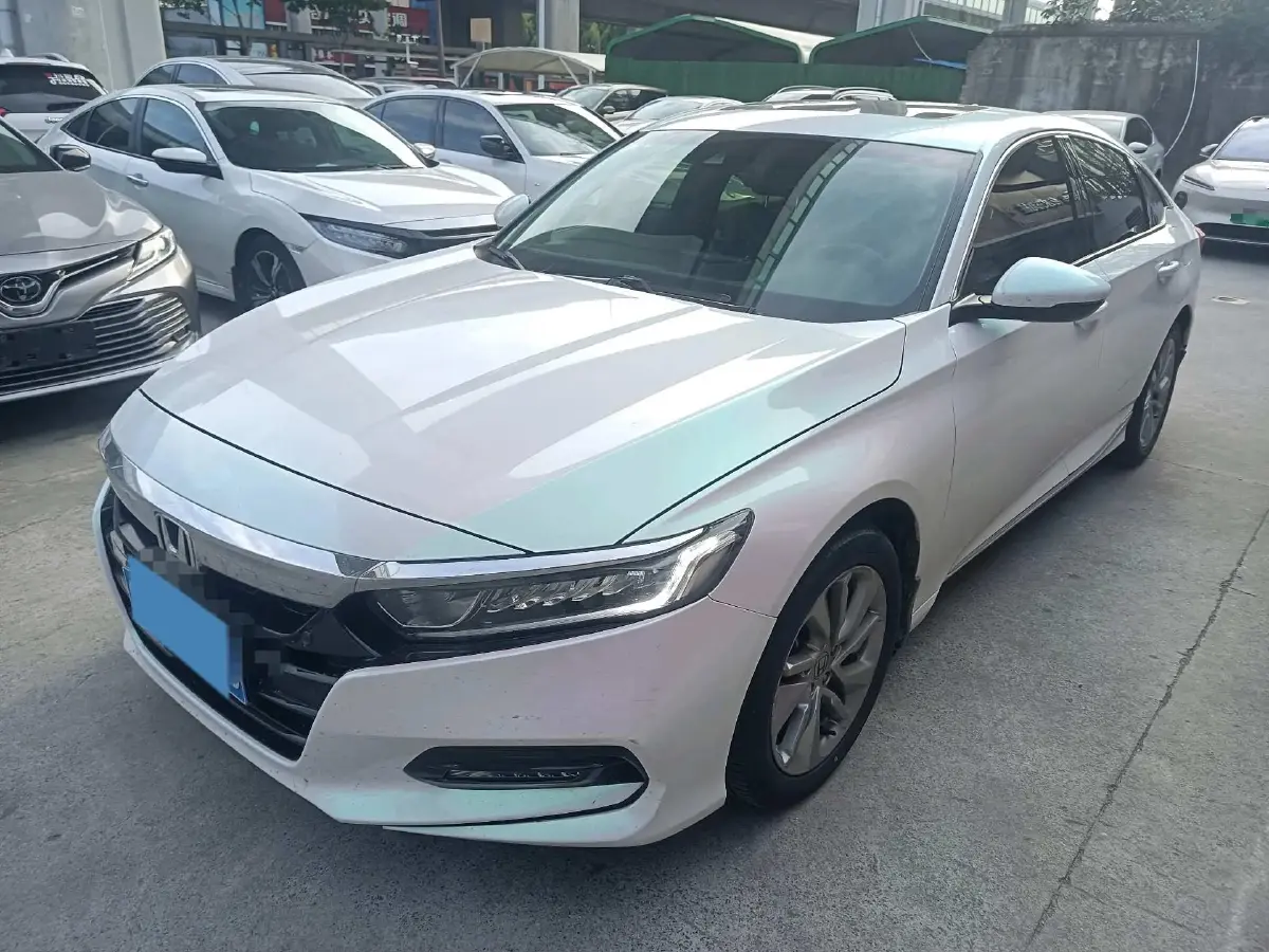 2018 Honda Accord 1.5T 194HP L4 CVT