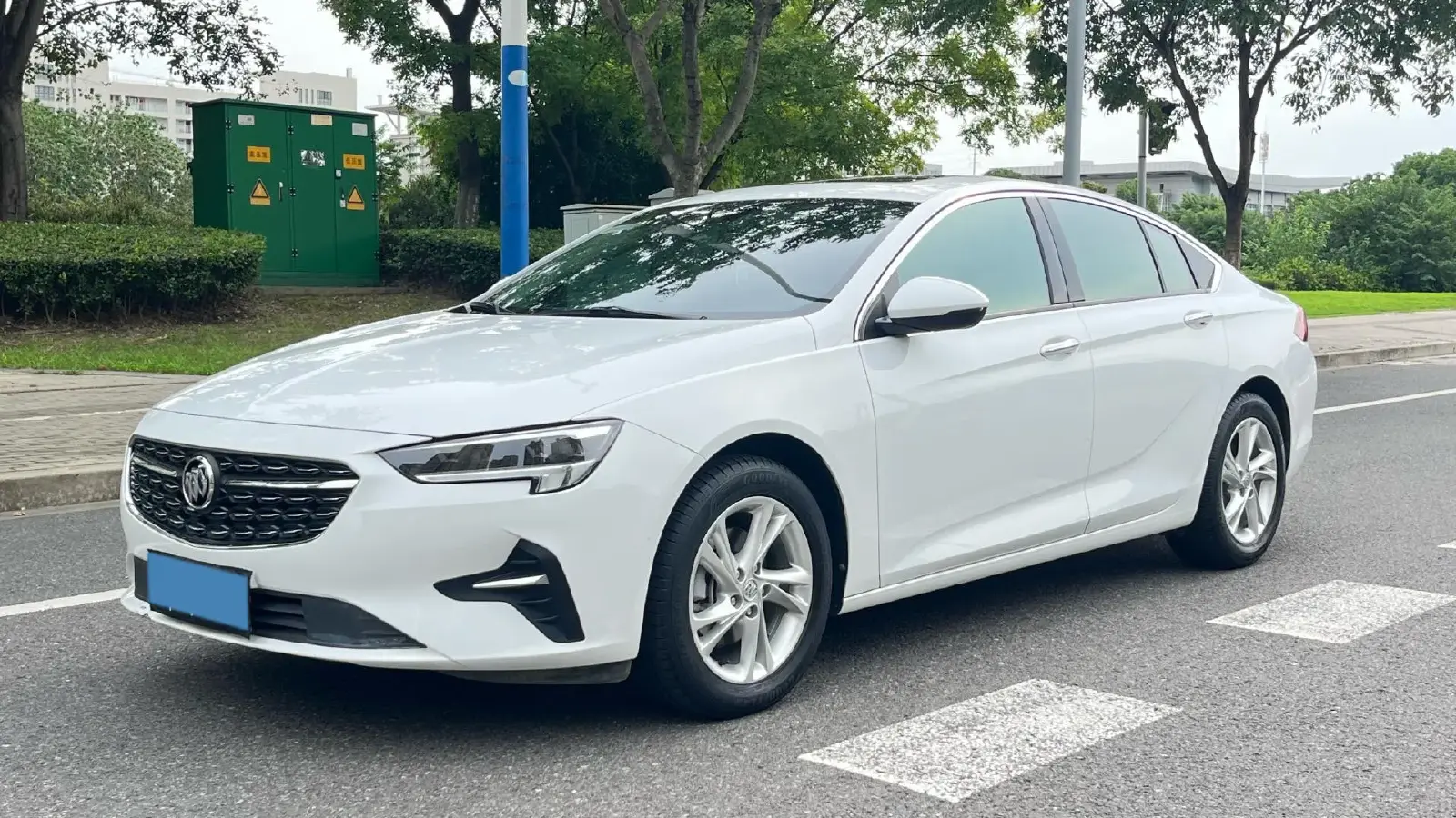2023 Buick Regal 1.5T 169HP L4 9AT