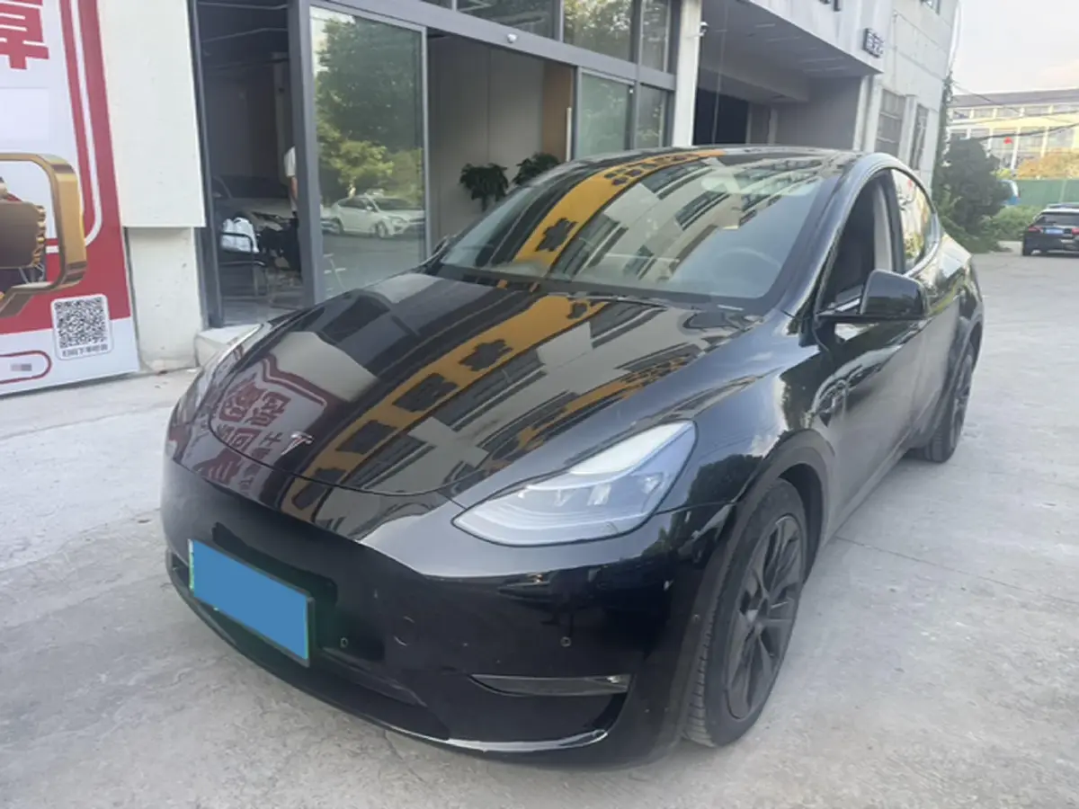 2021 Tesla Model Y BEV 60KWH