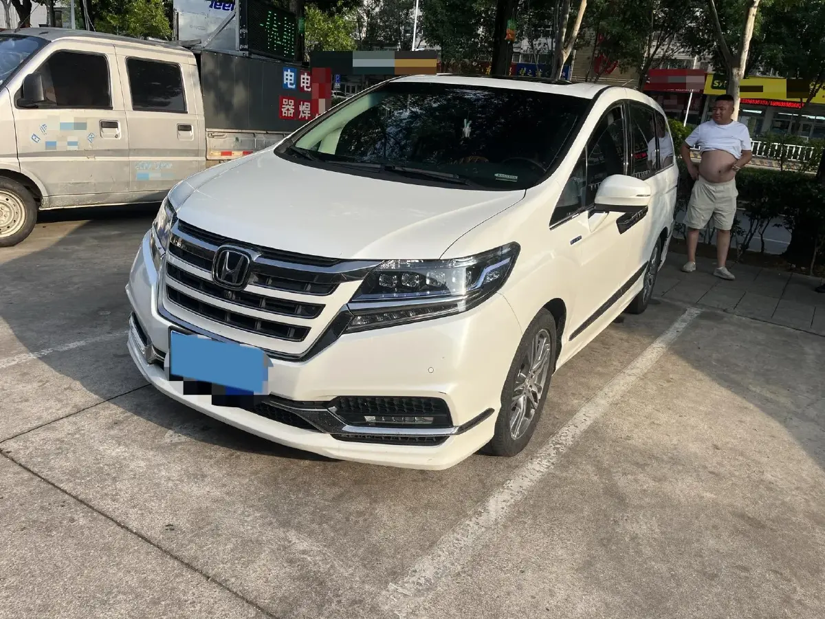 2019 Honda Elysioin 2.0L 146HP L4 E-CVT Hybrid