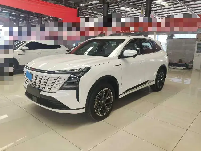 2025 ChangAn CS75 Plus 1.5T 192HP L4 8AT