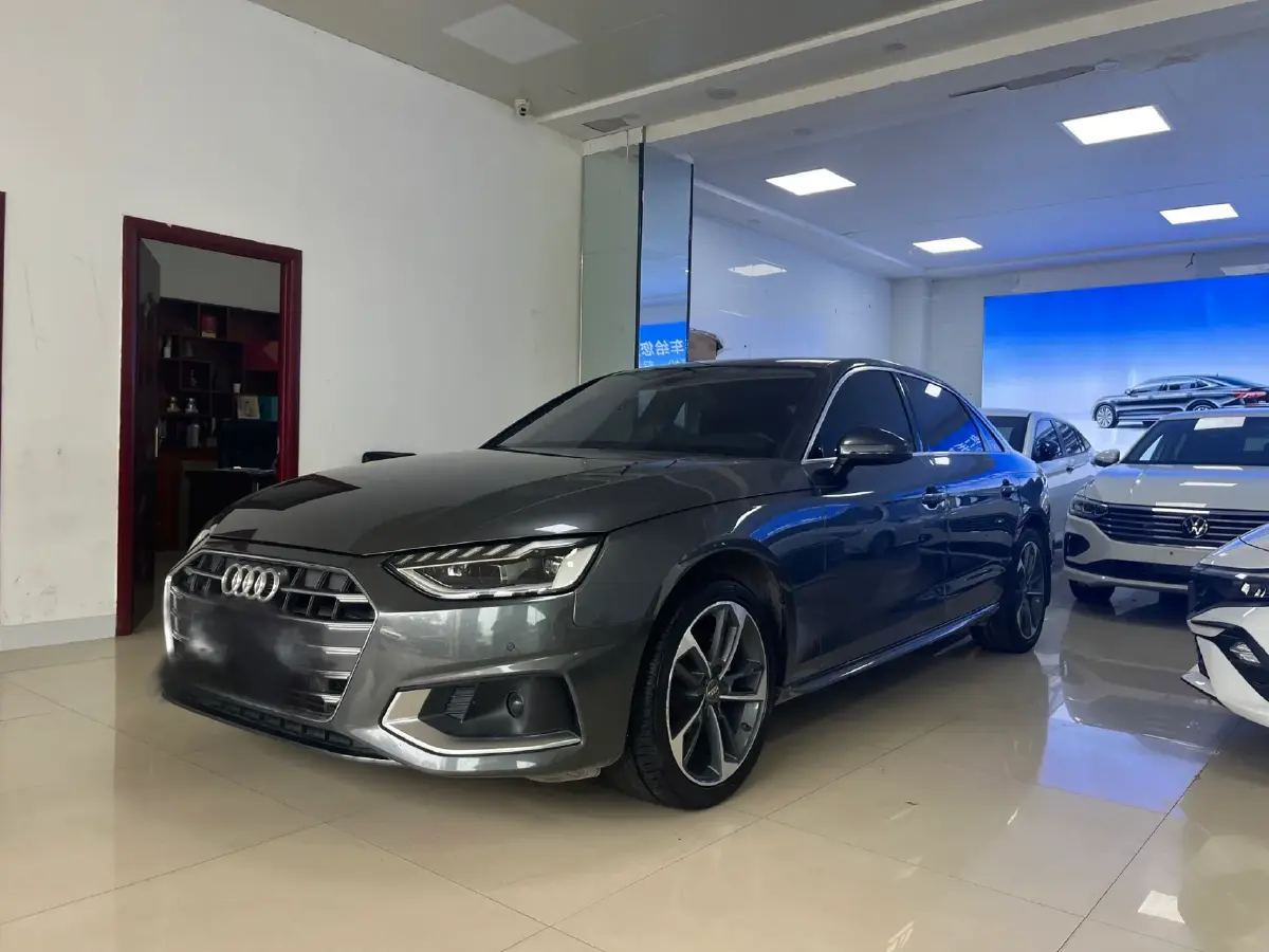 2020 Audi A4L 2.0T 190HP L4 7DCT