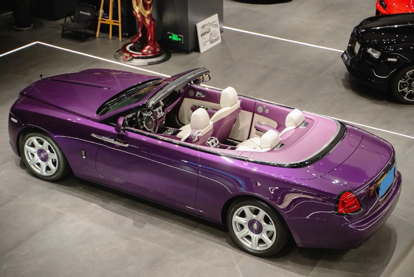 2018 Rolls-Royce Dawn 6.6T 571HP V12 8AT,autocango,china used car exporter,china ev exporter,chinese used car exporter,chinese used ev exporter