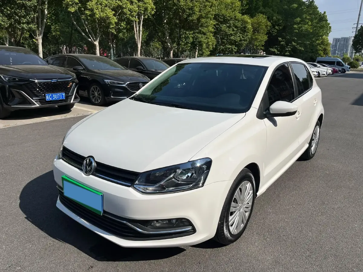 2018 Volkswagen Polo 1.5L 110HP L4 6AT