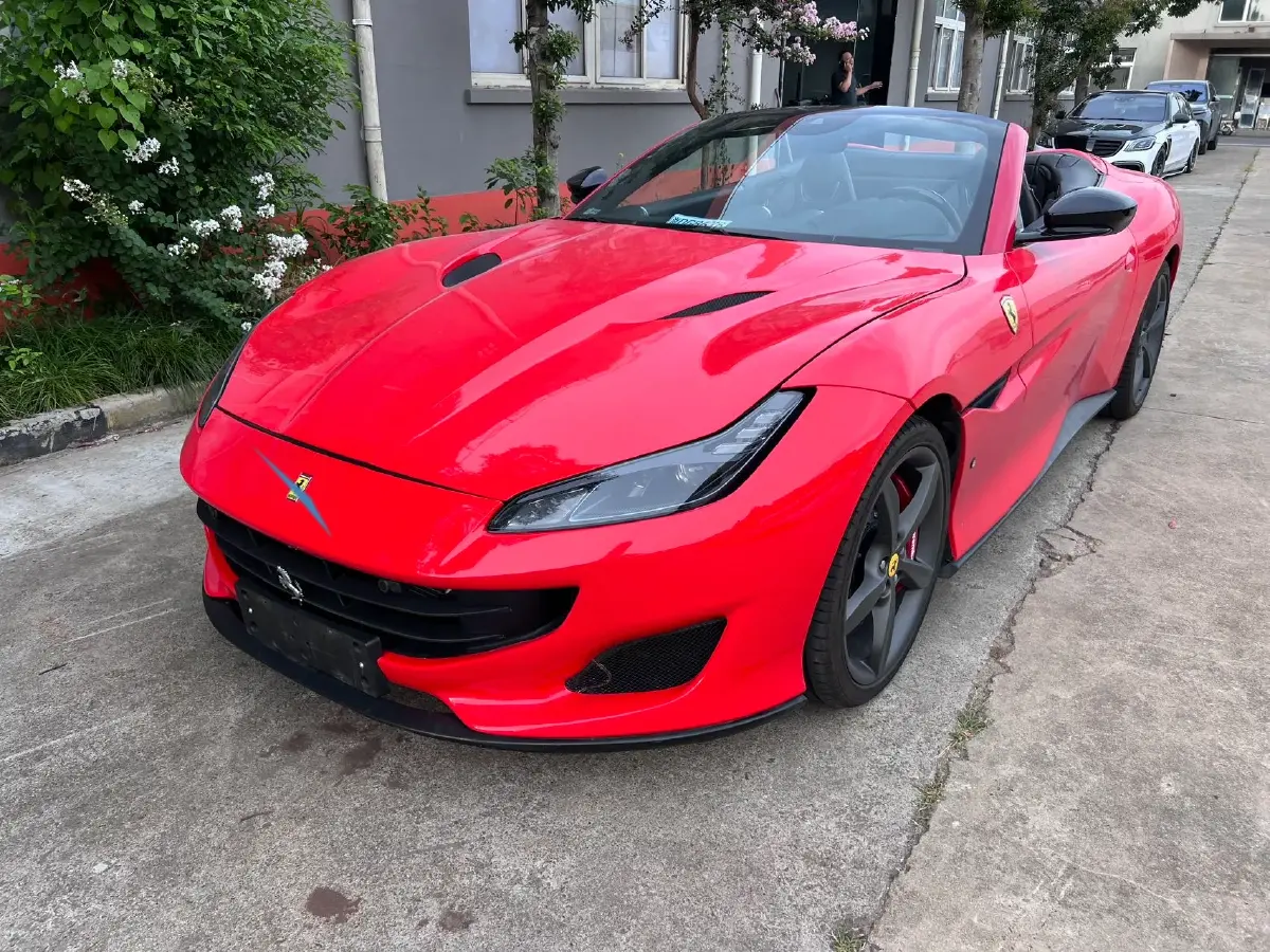 2018 Ferrari Portofino 3.9T 600HP V8 7DCT