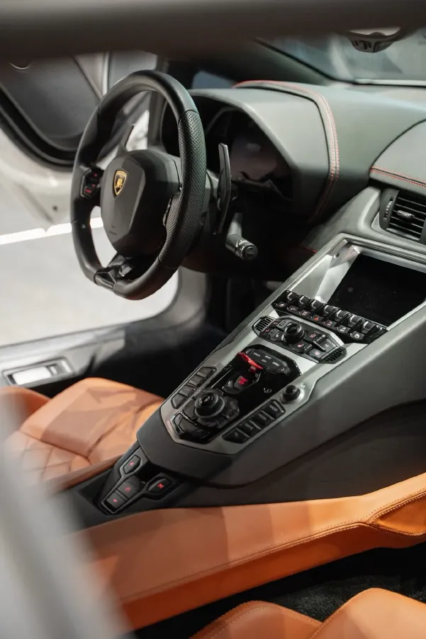 2017 Lamborghini Aventador 6.5L 740HP V12 7ISR,autocango,china used car exporter,china ev exporter,chinese used car exporter,chinese used ev exporter