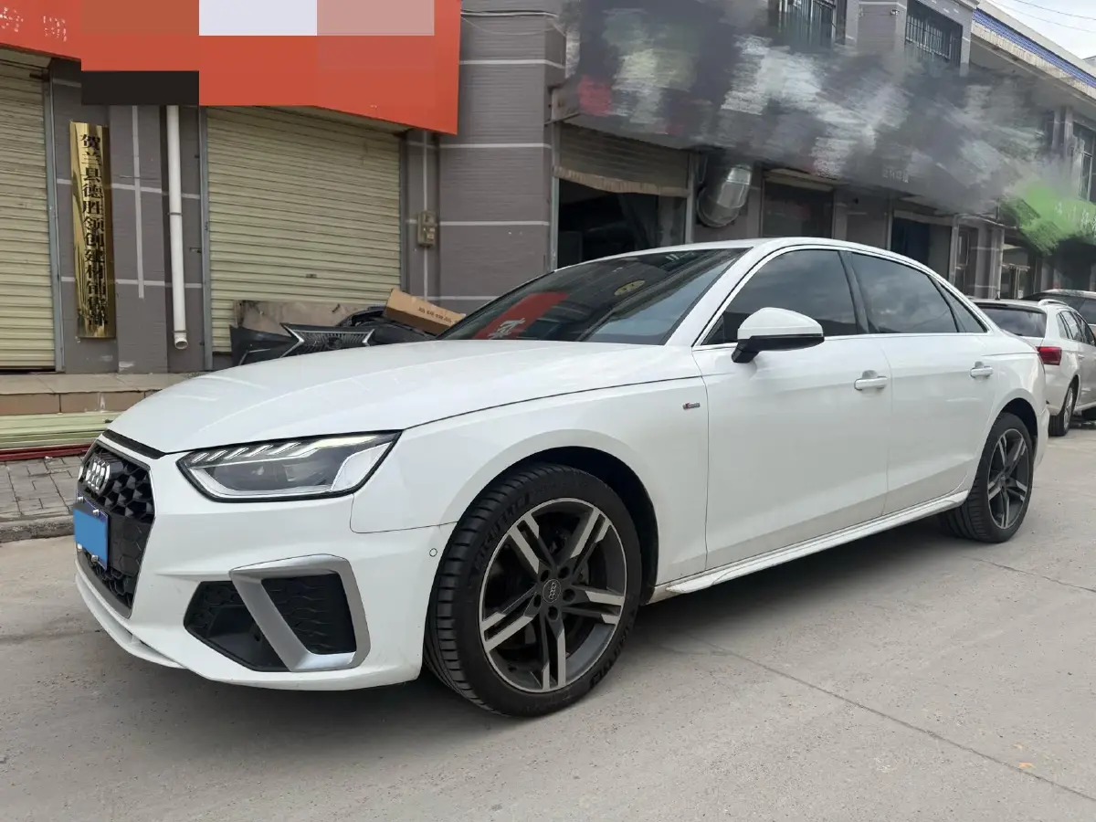 2020 Audi A4L 2.0T 190HP L4 7DCT
