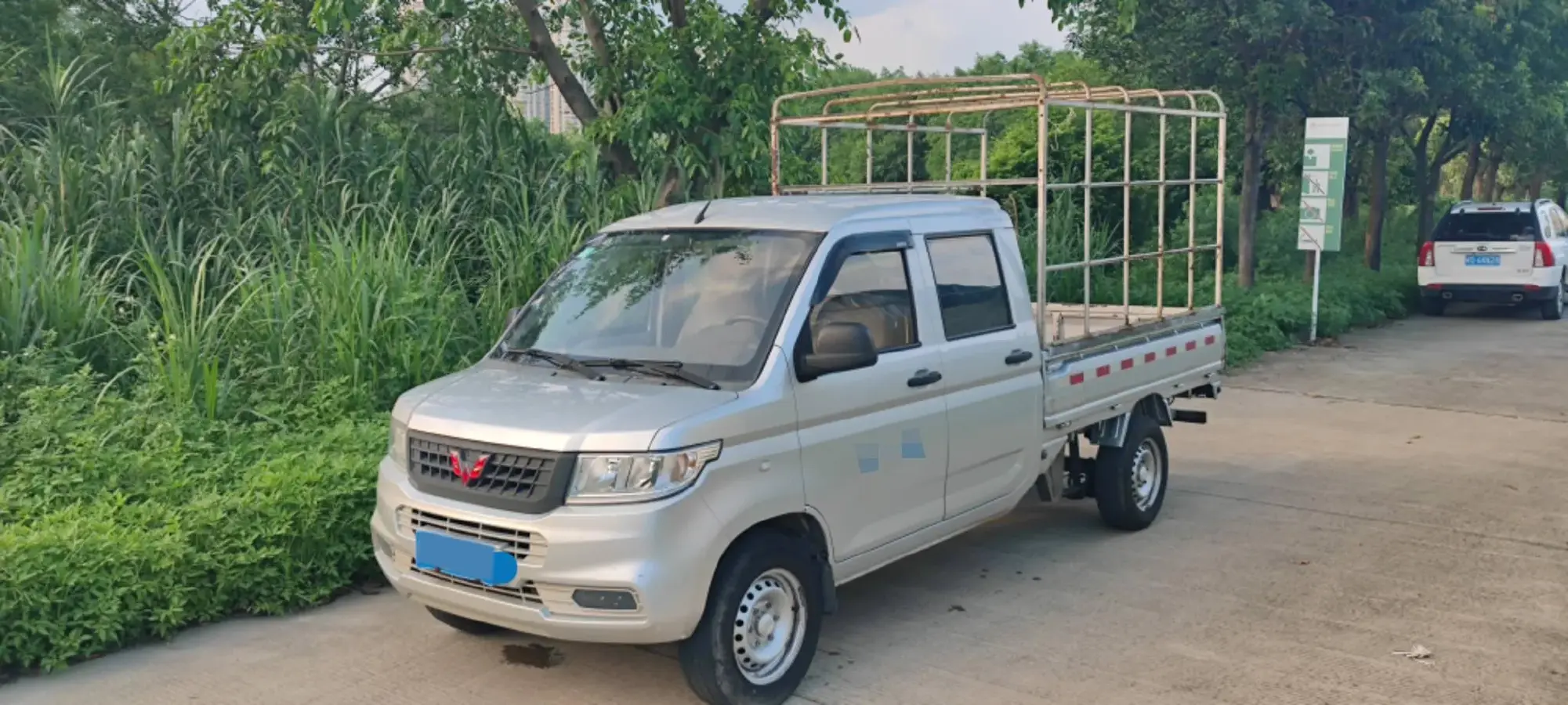 2018 WuLing RongGuang New Truck 1.8L 133HP L4 5MT