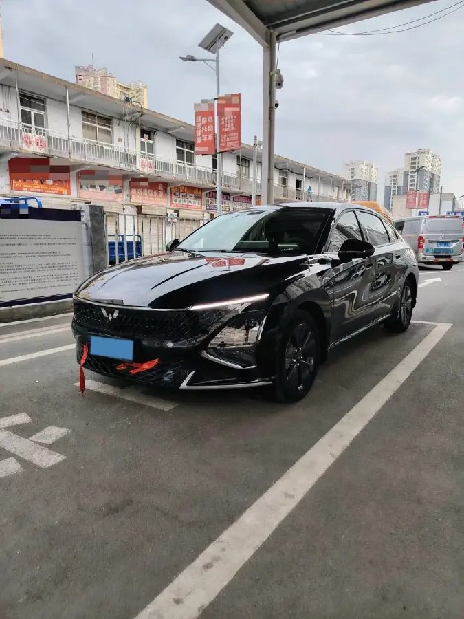 2023 WuLing XingGuang 1.5L 106HP L4 E-CVT PHEV 9.5KWH 2023 WuLing XingGuang 1.5L 106HP L4 E-CVT PHEV 9.5KWH