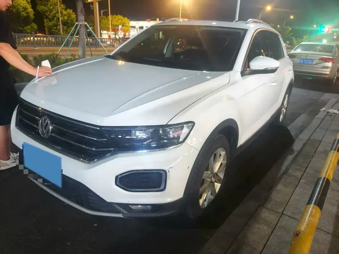 2019 Volkswagen T-Roc 1.4T 131HP L4 7DCT