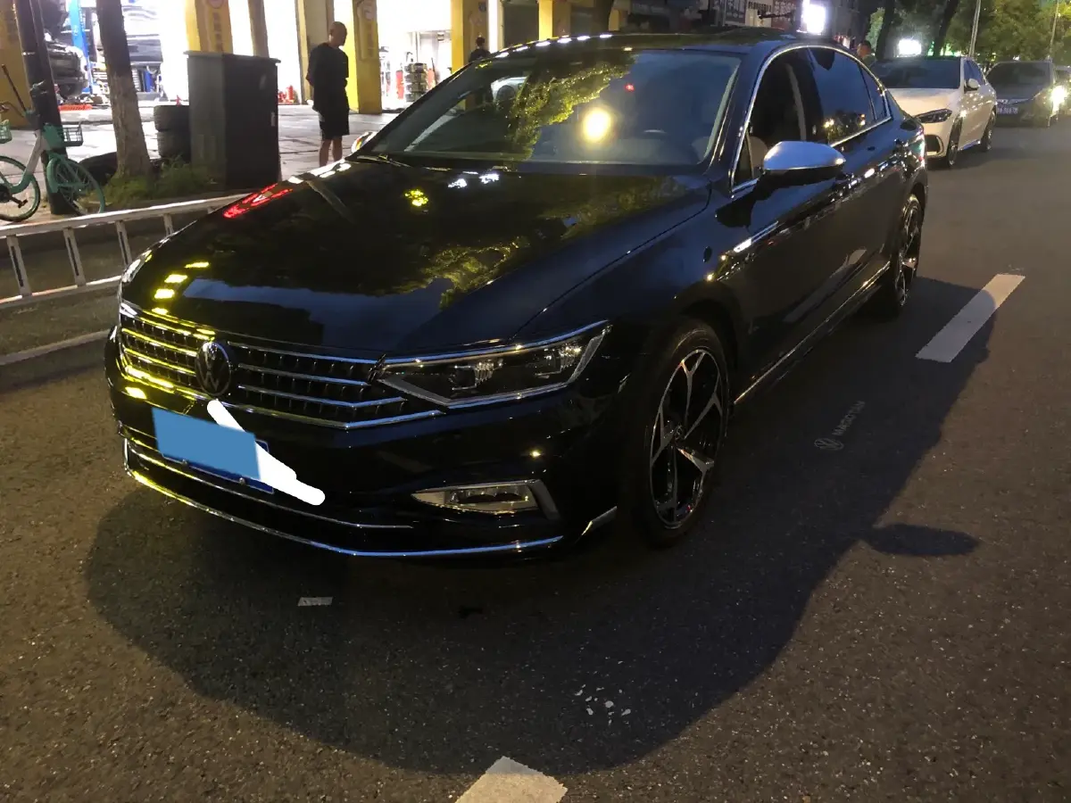 2023 Volkswagen Magotan 2.0T 186HP L4 7DCT