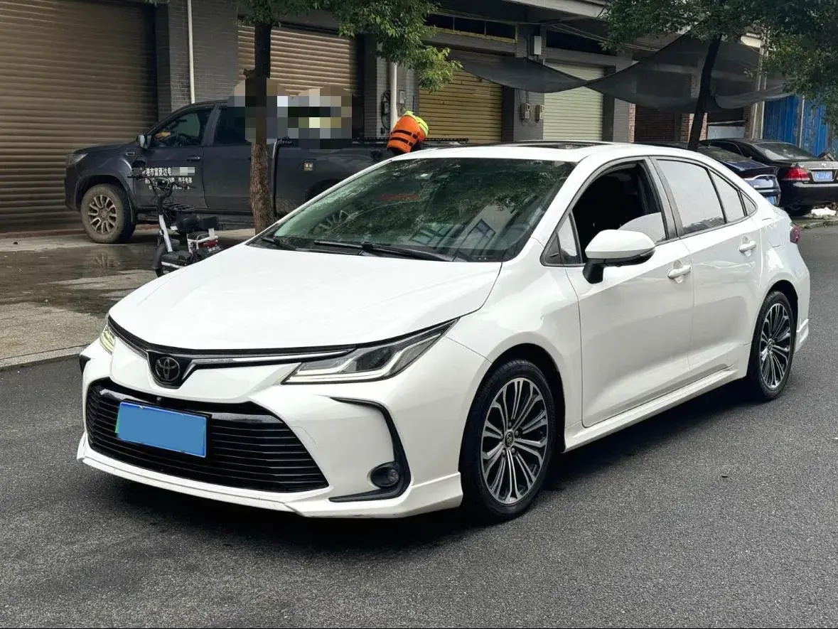 2019 Toyota Corolla 1.2T 116HP L4 CVT
